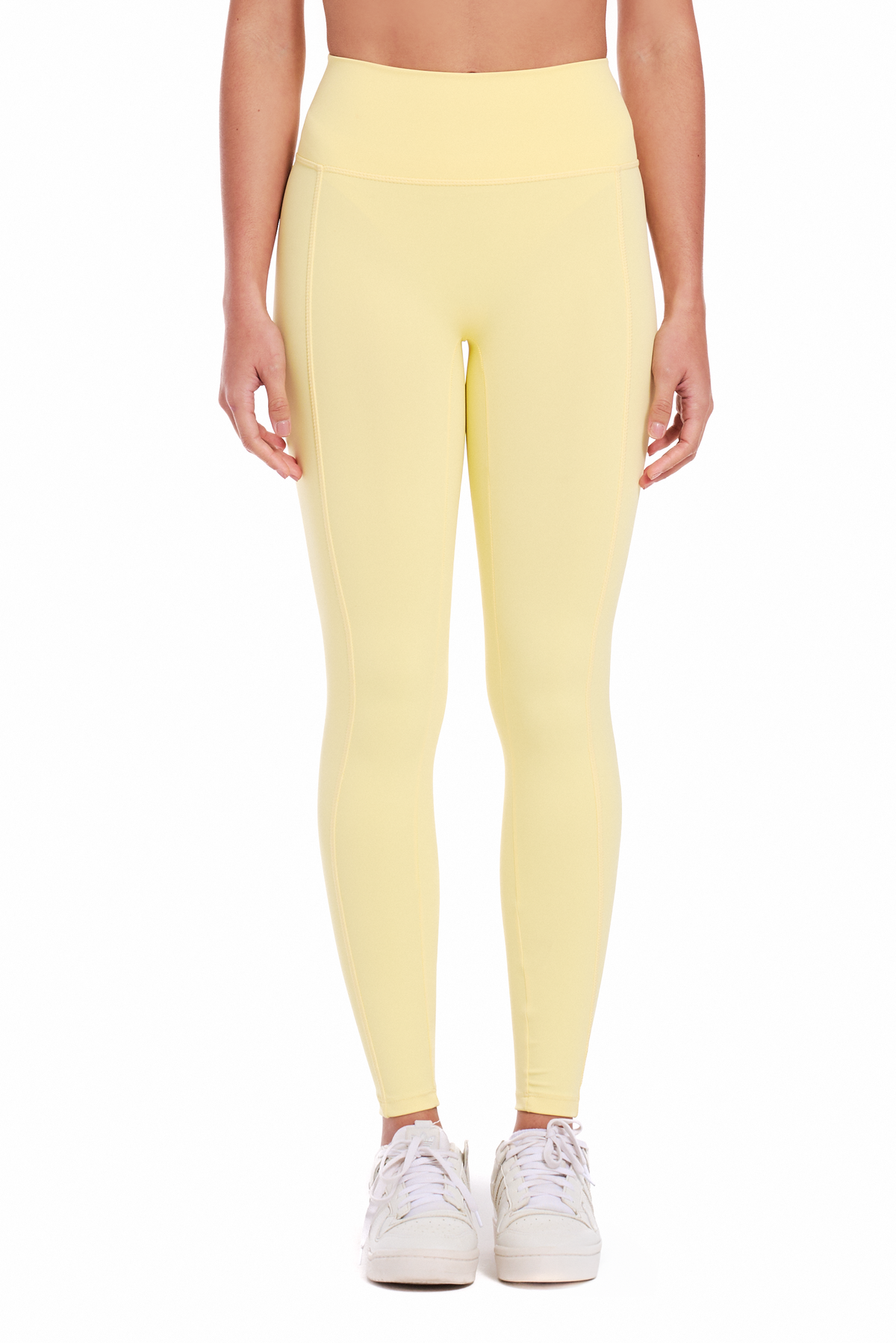 Amarelo Manteiga